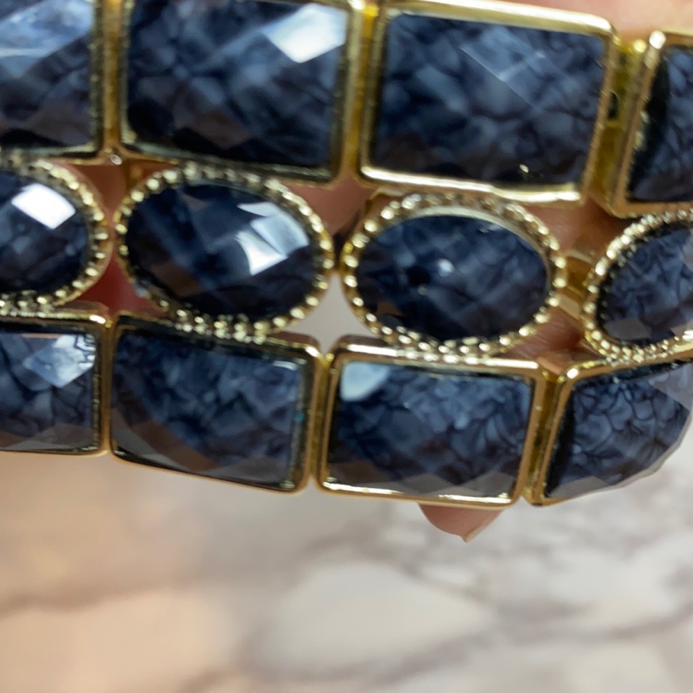 Lightweight bracelet - Picture 3 of 3